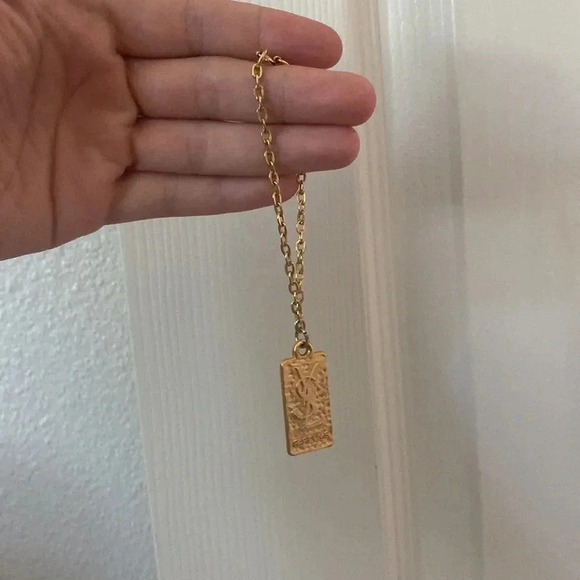 Yves Saint Laurent - Authentic YSL Parfums zipper pull gold color on short chain - Picture 4 of 4